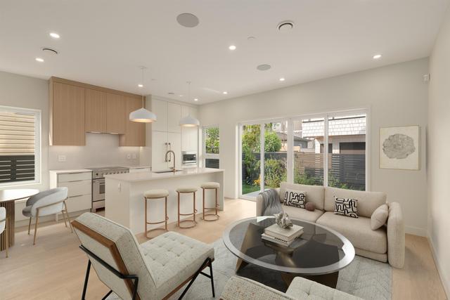 5407 Wales Street  Vancouver, BC V5R 3M9