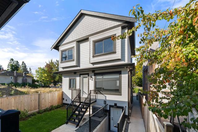 4318 Nanaimo Street  Vancouver, BC V5N 5J1