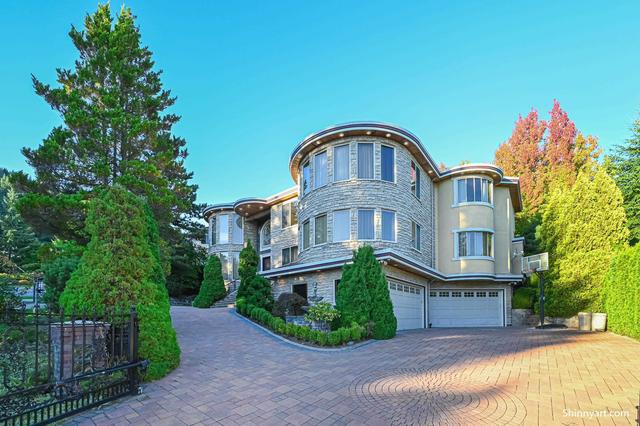 3063 Plateau Boulevard  Coquitlam, BC V3E 2Y7