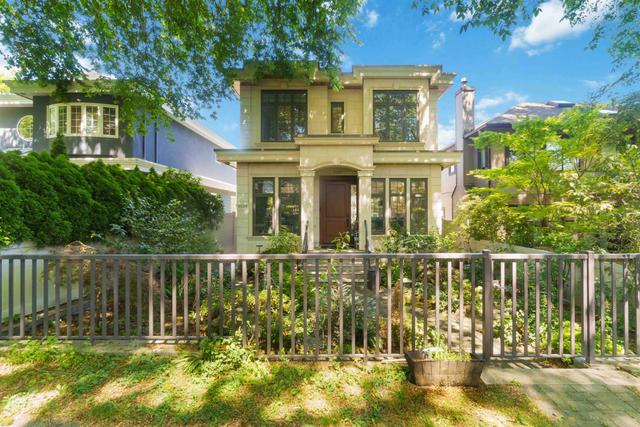3537 18th Avenue W Vancouver, BC V6S 1A9