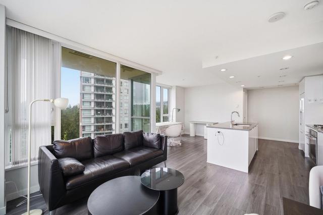 1403-3100 Windsor Gate Coquitlam, BC V3B 0P3