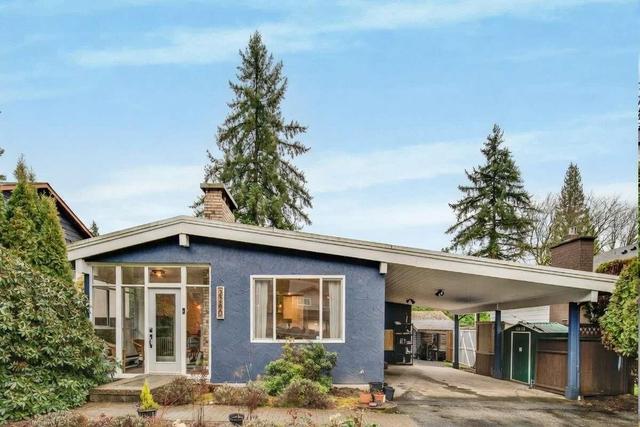 2280 King Albert Avenue  Coquitlam, BC V3J 1Z5