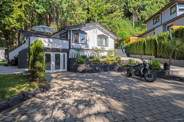3870 Emerald Drive  North Vancouver, BC V7R 3B8