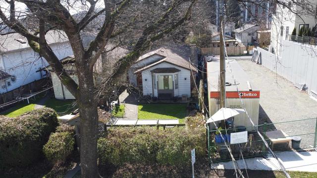 1551 Rupert Street  North Vancouver, BC V7J 1G3