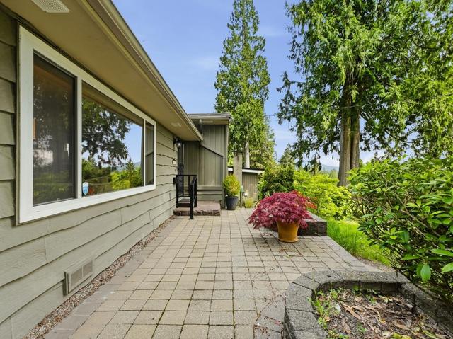 1380 Coleman Street  North Vancouver, BC V7K 1W6
