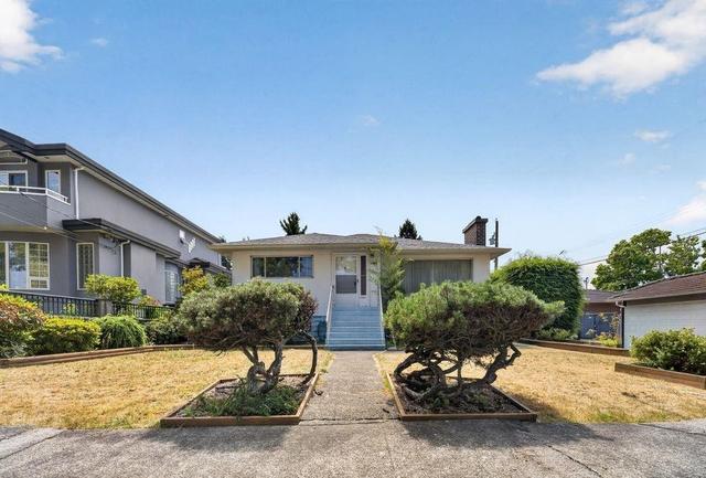 3126 Waverley Avenue  Vancouver, BC V5S 1G2