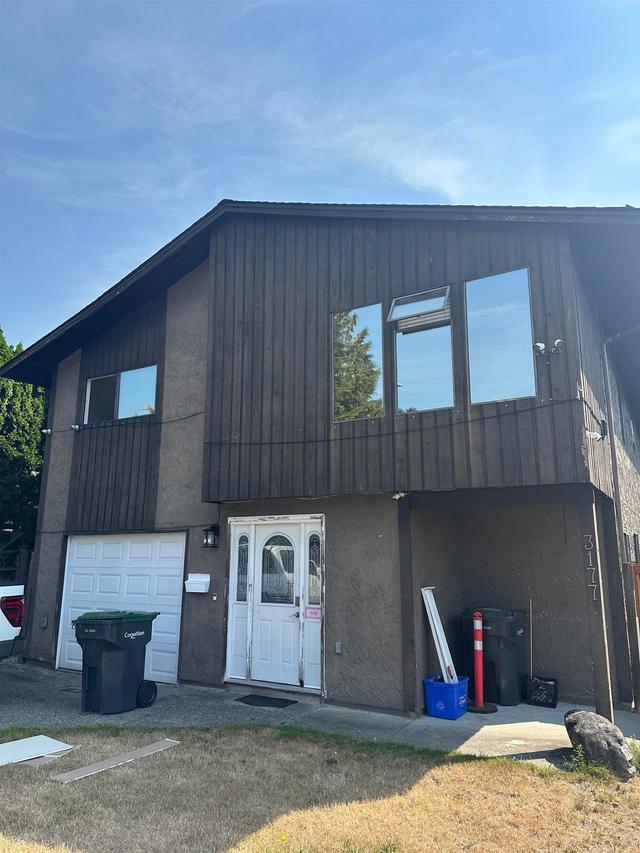 3177 Toba Drive  Coquitlam, BC V3B 6A3