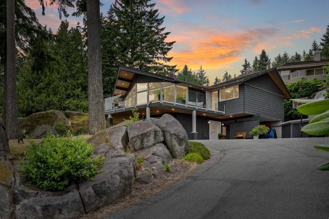 4375 Woodcrest Road  West Vancouver, BC V7S 2V9