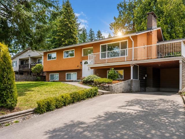 443 Mundy Street  Coquitlam, BC V3K 5N2