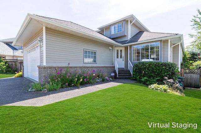 3330 Hyde Park Place  Coquitlam, BC V3E 3G4