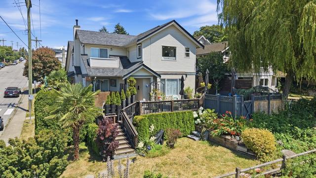 46 St. Patricks Avenue  North Vancouver, BC V7L 3N1