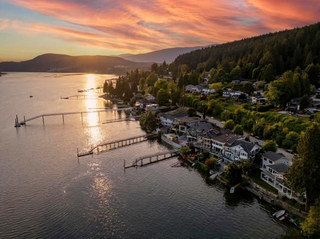 648 Alderside Road  Port Moody, BC V3H 3A5