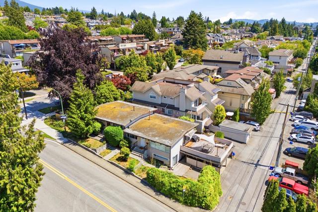338-342 St. Georges Avenue  North Vancouver, BC V7L 3G9