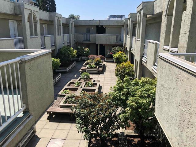 313-5520 Joyce Street  Vancouver, BC V5R 4H6