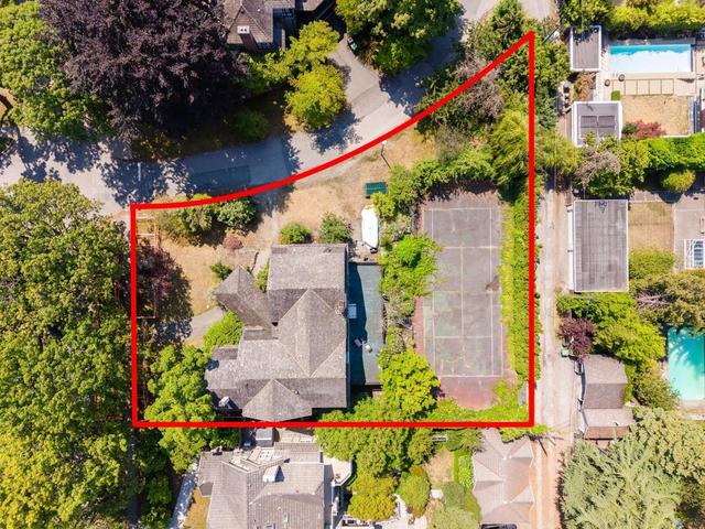 4987 Connaught Drive  Vancouver, BC V6M 3E8