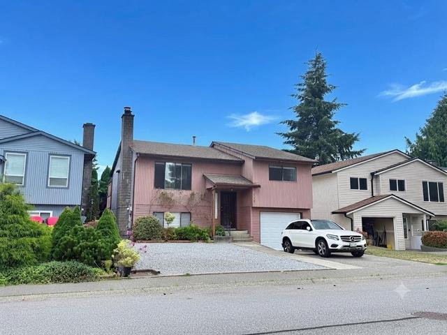 3220 Harwood Avenue  Coquitlam, BC V3E 1T8