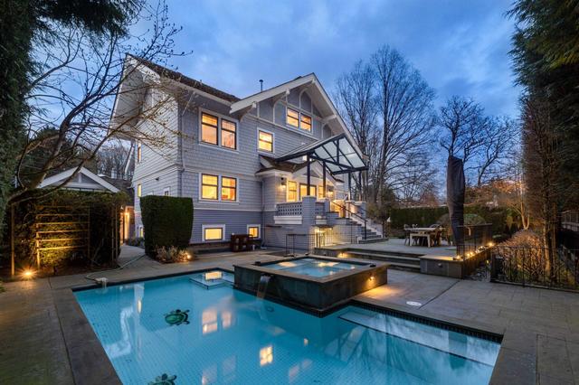 3835 Selkirk Street  Vancouver, BC V6H 2Z2