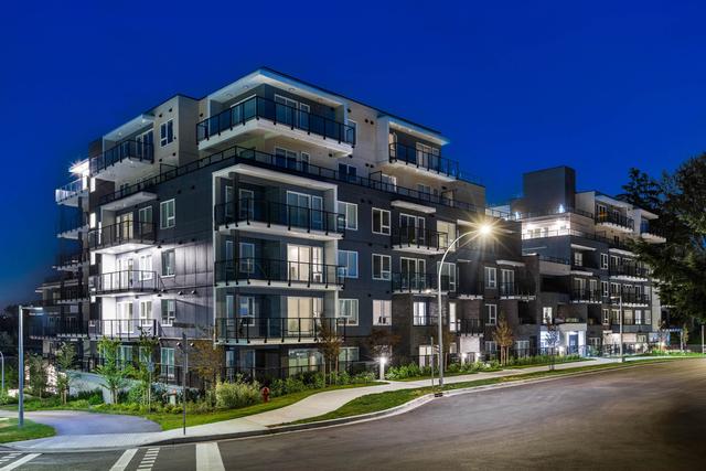221-2002 St. George Street  Port Moody, BC V3H 2E6
