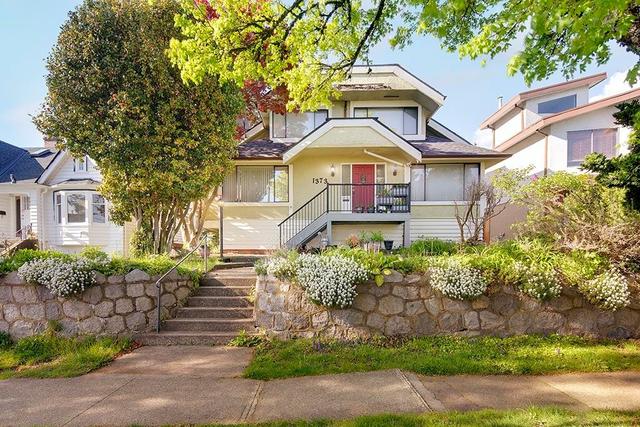 1373 64th Avenue W Vancouver, BC V6P 2N3
