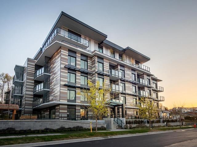 302-488 58th Avenue W Vancouver, BC V5X 1V5
