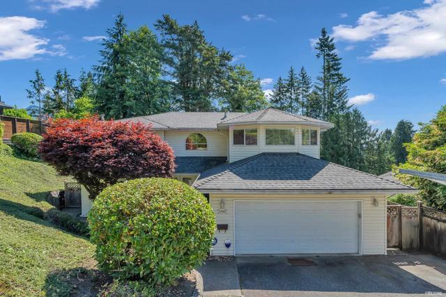 3898 Fromme Road  North Vancouver, BC V7K 2G2