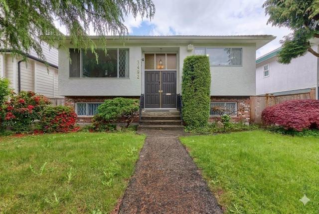 3492 49th Avenue E Vancouver, BC V5S 1M2