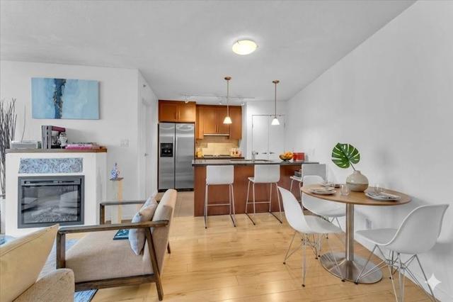 1707-1189 Melville Street  Vancouver, BC V6E 4T8