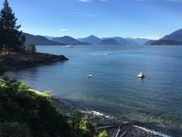 7145 Cliff Road  West Vancouver, BC V7W 2L3