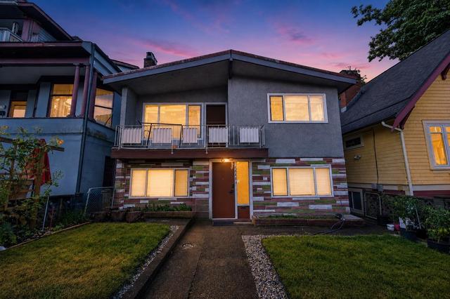 1828 Parker Street  Vancouver, BC V5L 2K9