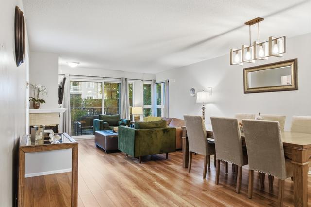 303-106 Kings Road W North Vancouver, BC V7N 2L8