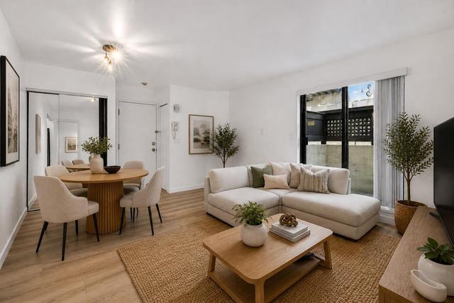 101-8645 Osler Street  Vancouver, BC V6P 4E6