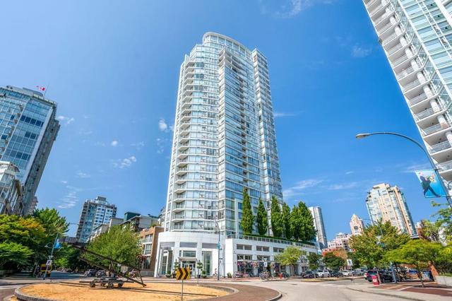 1901-1201 Marinaside Crescent Vancouver, BC V6Z 2V2