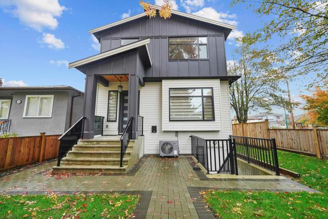 2995 17th Avenue E Vancouver, BC V5M 2N4