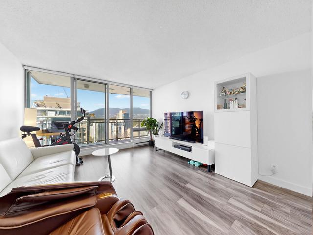 2902-1288 Georgia Street WVancouver, BC V6E 4R3