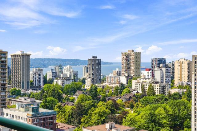 2301-909 Burrard Street  Vancouver, BC V6Z 2N2