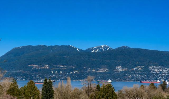 3955 Broadway WVancouver, BC V6R 2C2