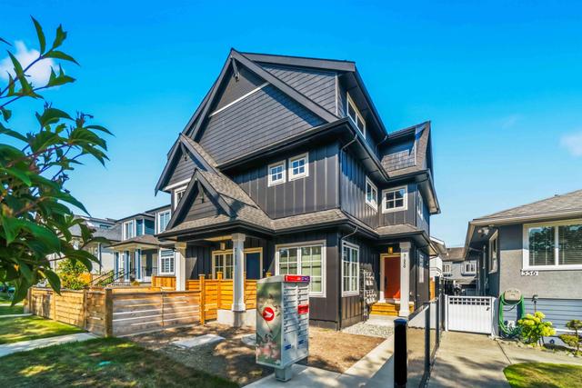 3-550 Kaslo Street  Vancouver, BC V5K 3Z2