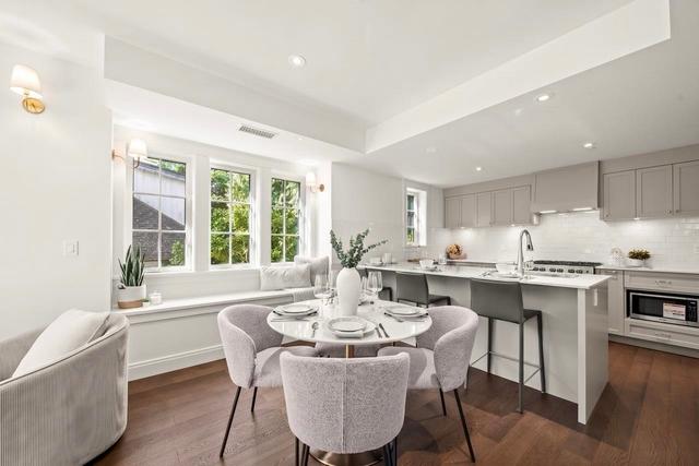 1-5819 Highbury Street  Vancouver, BC V6N 1Y9