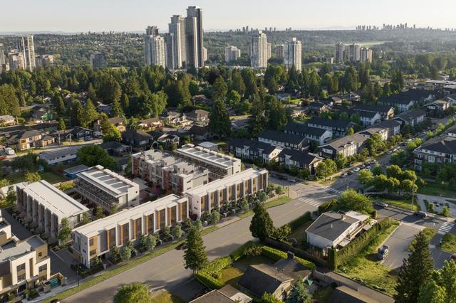 206-639 Aspen Street  Coquitlam, BC V3J 0R9
