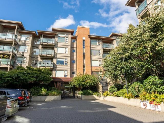 313-1677 Lloyd Avenue North Vancouver, BC V7P 0B1