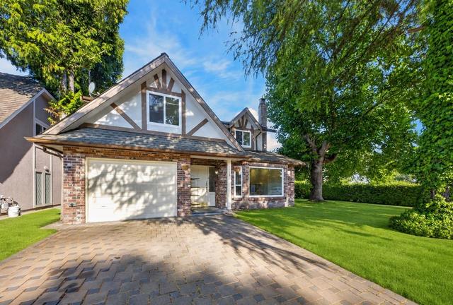 8580 Dakota Place  Richmond, BC V7C 4Y6