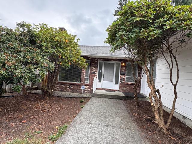 657 Poirier Street  Coquitlam, BC V3J 7M5