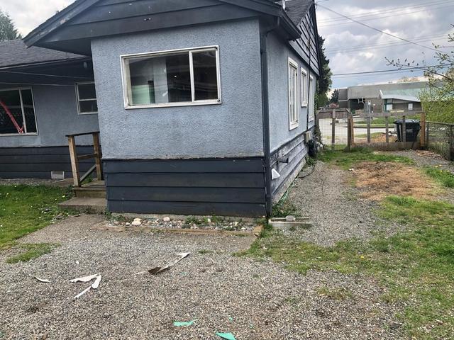 1951-1953 Dorset Avenue  Port Coquitlam, BC V3B 2A5