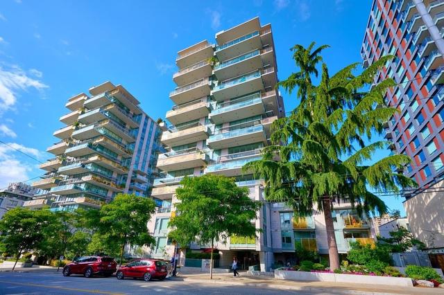305-1365 Davie Street Vancouver, BC V6E 1N5