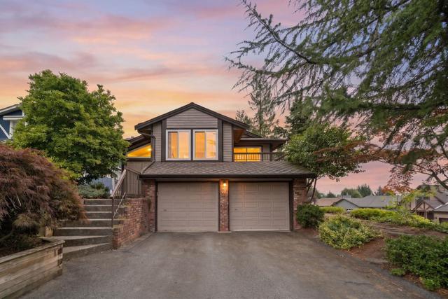 17 Campion Court  Port Moody, BC V3H 4A9