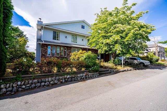 1525 51st Avenue E Vancouver, BC V5P 4R6