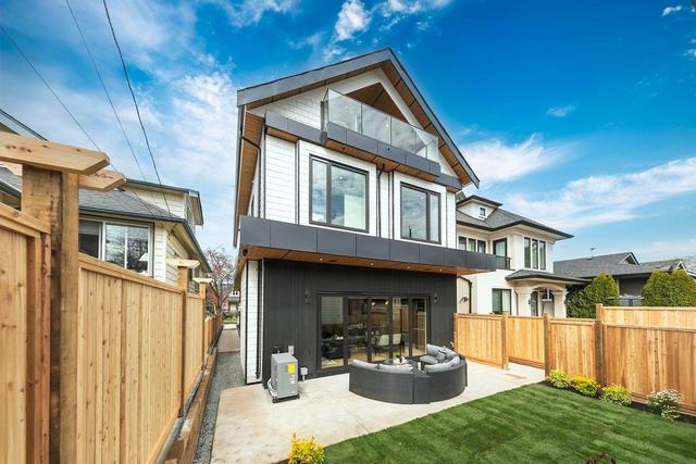 2-3708 18th Avenue W Vancouver, BC V6S 1B2