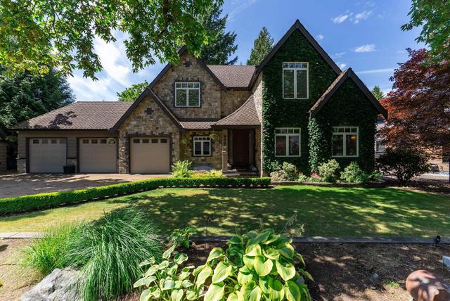 930 Selkirk Crescent  Coquitlam, BC V3J 6E5