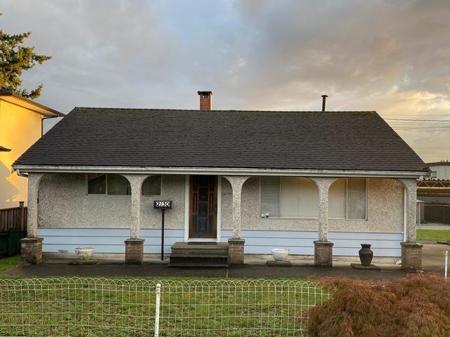 2130 Craigen Avenue  Coquitlam, BC V3K 1W6
