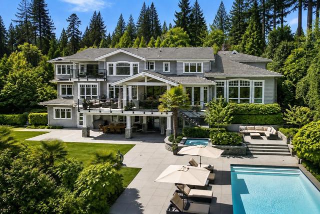 460 Westholme Road  West Vancouver, BC V7V 2N1